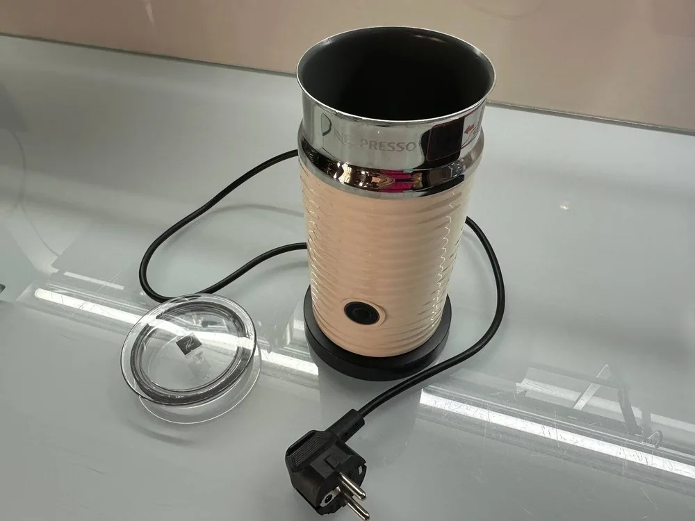 Nespresso капучинатор Mod.3694